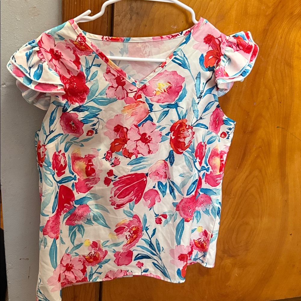 L Floral Pink, white,blue & Teal lightweight top - Large